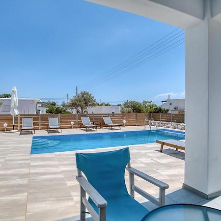 Ippocampos Seaside Serenity - Unwind At Paros Poolside Retreats Alikí 外观 照片