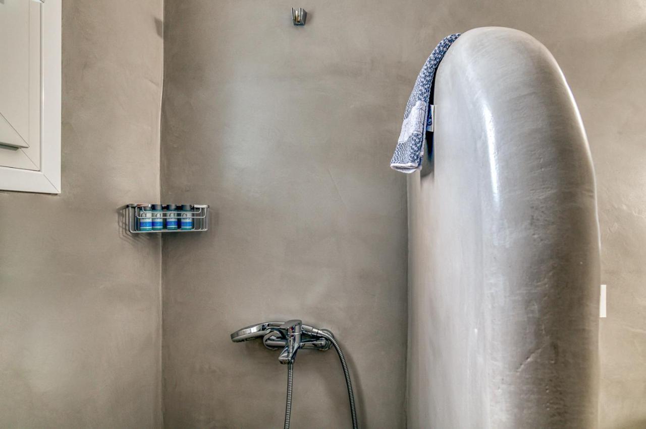 Ippocampos Seaside Serenity - Unwind At Paros Poolside Retreats Alikí 外观 照片