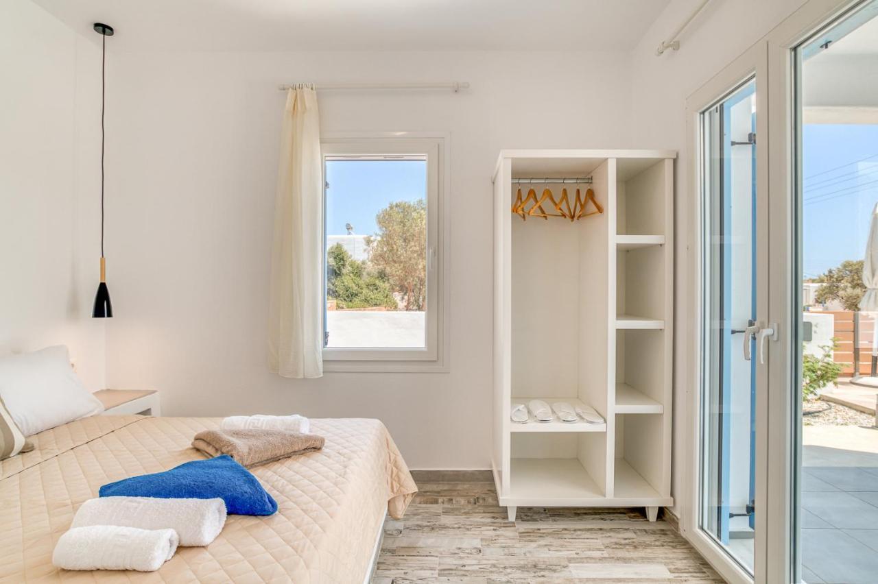 Ippocampos Seaside Serenity - Unwind At Paros Poolside Retreats Alikí 外观 照片